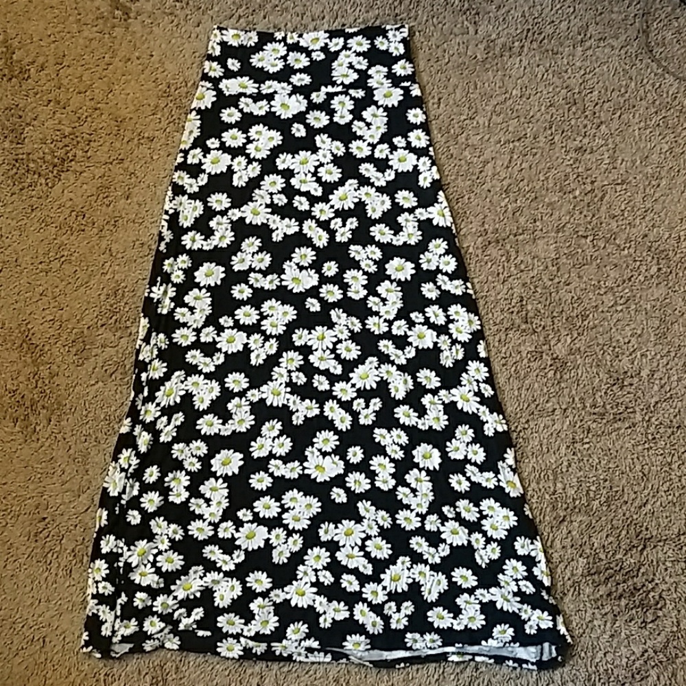 Daisy Maxi Skirt